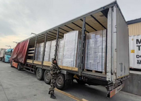 International truck transportation of goods